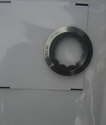 Shimano CS-7800 rock ring and spacer 11T Y1Z898010