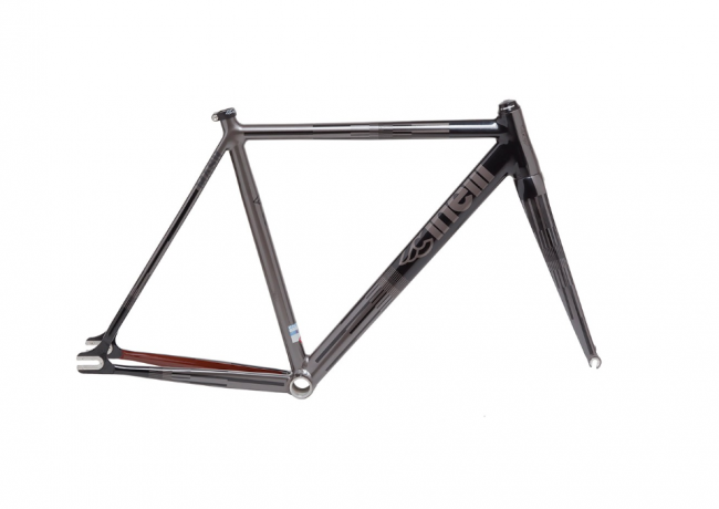 aluminum track frame