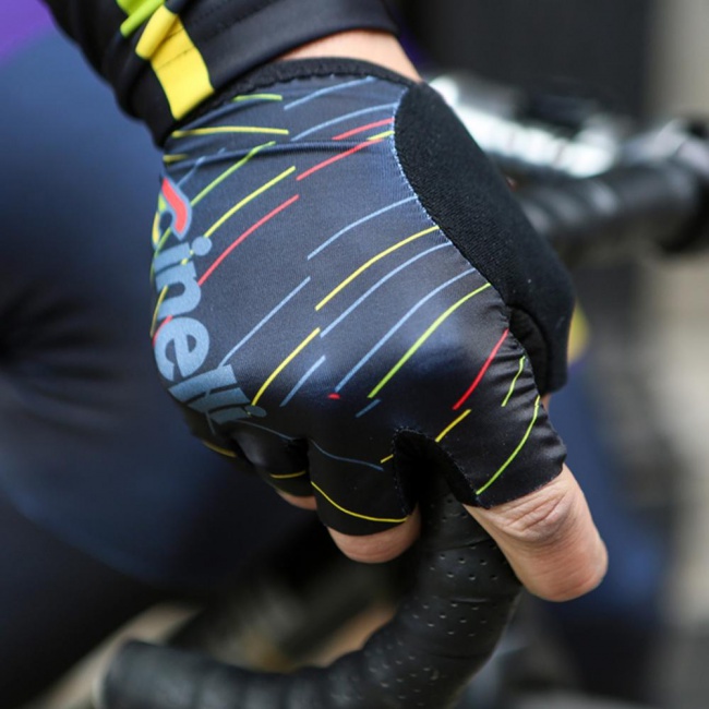 Aero on sale cycling gloves